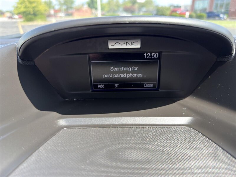 2016 Ford Escape SE - Photo 20 - Indianapolis, IN 46234