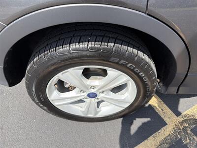 2016 Ford Escape SE - Photo 28 - Indianapolis, IN 46234