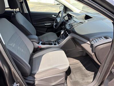 2016 Ford Escape SE - Photo 10 - Indianapolis, IN 46234