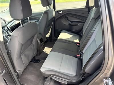 2016 Ford Escape SE - Photo 8 - Indianapolis, IN 46234
