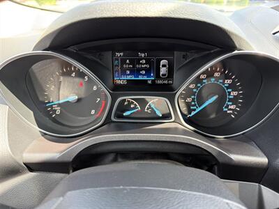 2016 Ford Escape SE - Photo 12 - Indianapolis, IN 46234