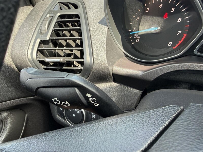 2016 Ford Escape SE - Photo 14 - Indianapolis, IN 46234