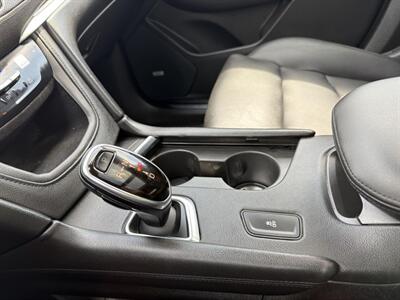 2017 Cadillac XT5 Luxury   - Photo 38 - Indianapolis, IN 46234