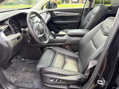 2017 Cadillac XT5 Luxury   - Photo 8 - Indianapolis, IN 46234