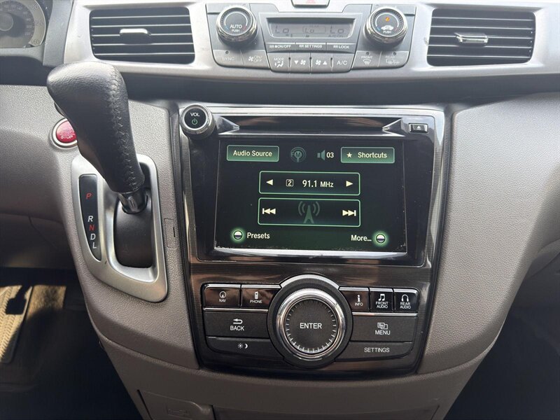 2014 Honda Odyssey Touring - Photo 27 - Indianapolis, IN 46234