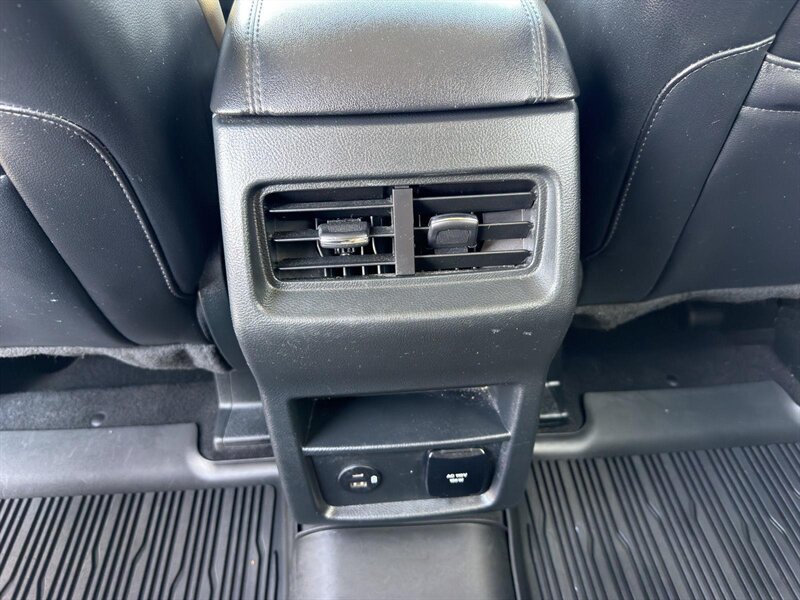 2022 Ford Edge SEL - Photo 43 - Indianapolis, IN 46234