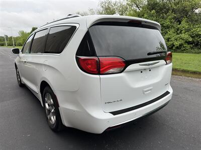 2018 Chrysler Pacifica Limited   - Photo 6 - Indianapolis, IN 46234
