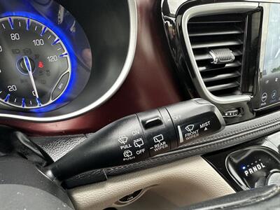 2018 Chrysler Pacifica Limited   - Photo 20 - Indianapolis, IN 46234