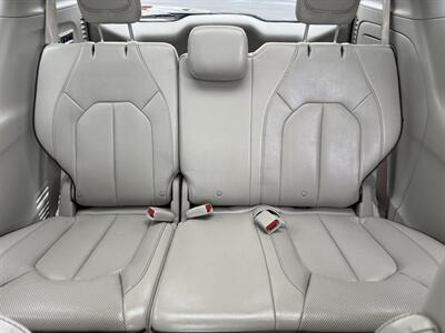 2018 Chrysler Pacifica Limited   - Photo 12 - Indianapolis, IN 46234