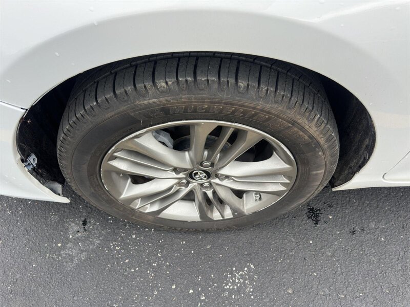 2017 Toyota Camry SE - Photo 34 - Indianapolis, IN 46234