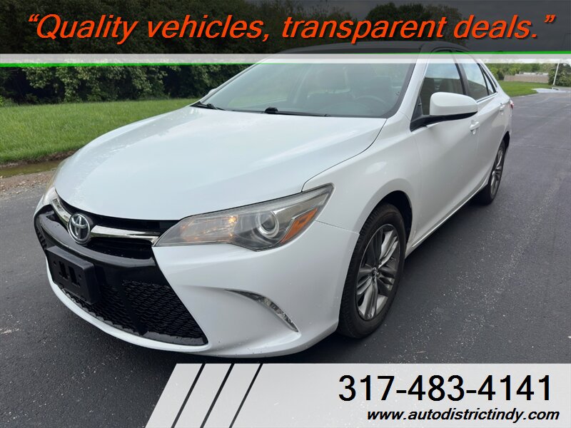 2017 Toyota Camry SE   - Photo 1 - Indianapolis, IN 46234