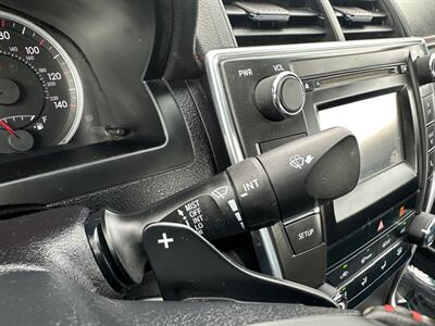 2017 Toyota Camry SE   - Photo 19 - Indianapolis, IN 46234