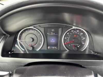 2017 Toyota Camry SE   - Photo 18 - Indianapolis, IN 46234