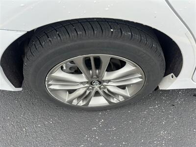 2017 Toyota Camry SE   - Photo 37 - Indianapolis, IN 46234