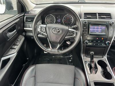 2017 Toyota Camry SE   - Photo 8 - Indianapolis, IN 46234