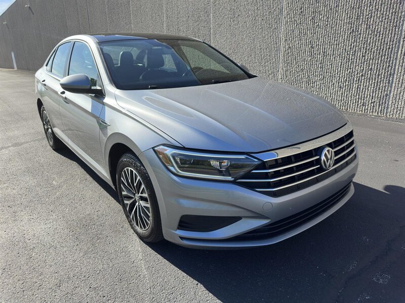 2019 Volkswagen Jetta SEL - Photo 3 - Indianapolis, IN 46234