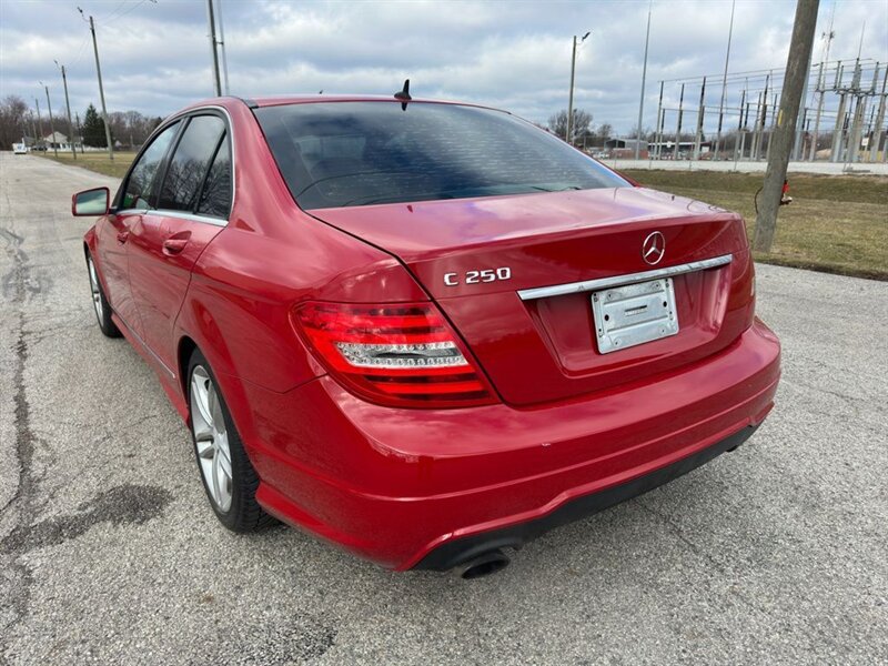 2014 Mercedes-Benz C 250 Sport - Photo 6 - Indianapolis, IN 46234