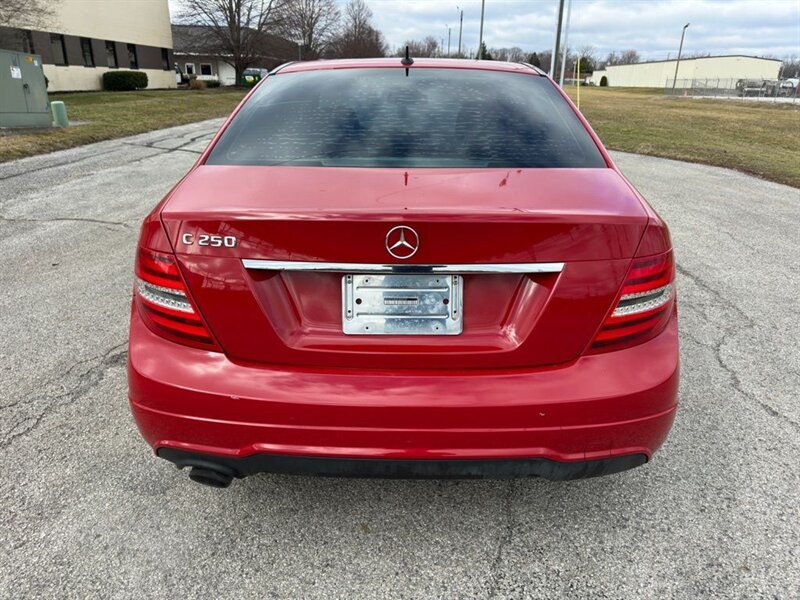 2014 Mercedes-Benz C 250 Sport - Photo 5 - Indianapolis, IN 46234