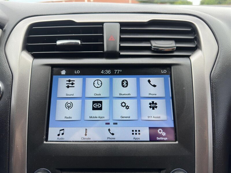 2017 Ford Fusion SE - Photo 30 - Indianapolis, IN 46234