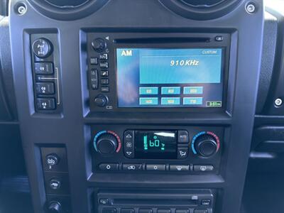 2005 Hummer H2 SUT   - Photo 23 - Indianapolis, IN 46234