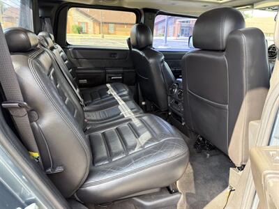2005 Hummer H2 SUT   - Photo 13 - Indianapolis, IN 46234