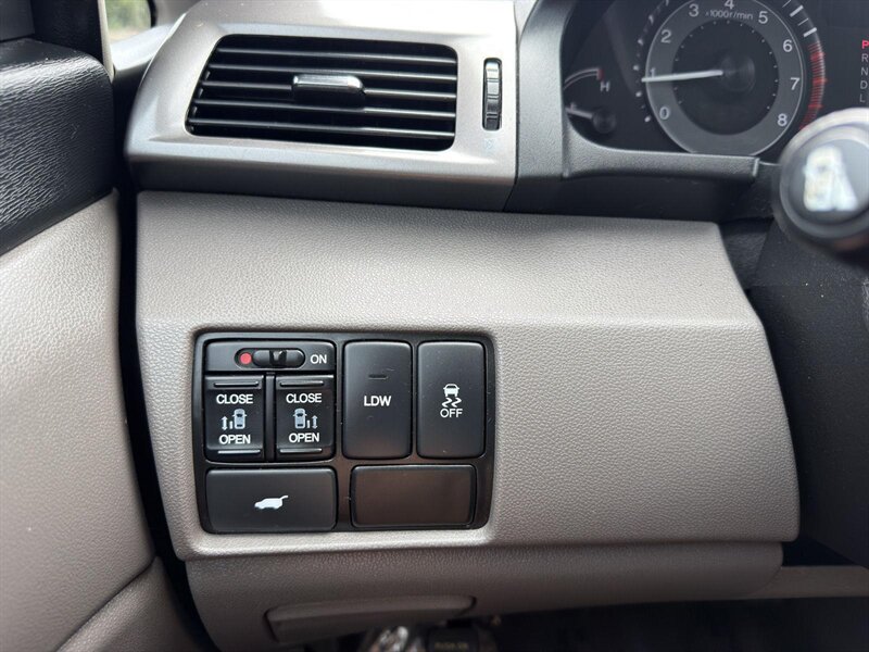 2016 Honda Odyssey EX-L - Photo 22 - Indianapolis, IN 46234