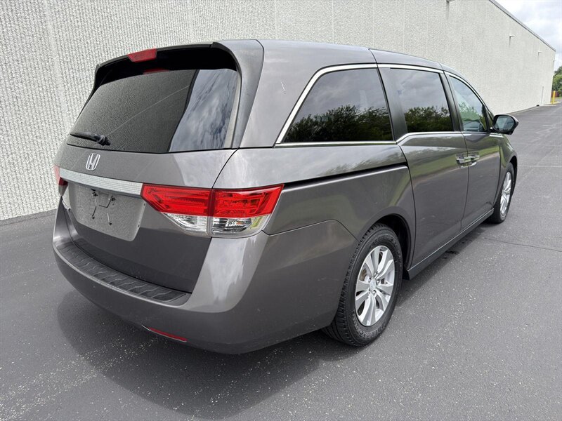 2016 Honda Odyssey EX-L - Photo 4 - Indianapolis, IN 46234