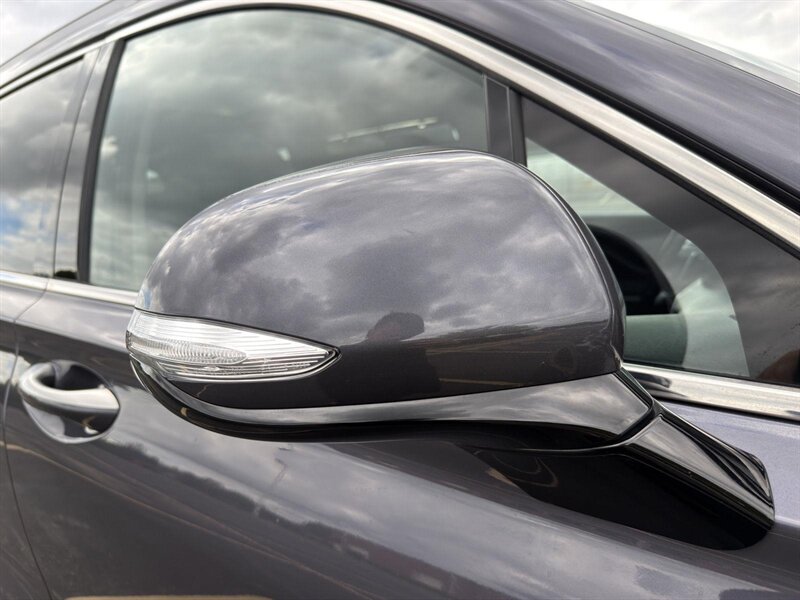 2022 Hyundai SANTA FE Hybrid SEL Premium - Photo 47 - Indianapolis, IN 46234