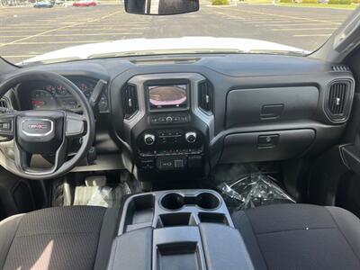2022 GMC Sierra 3500 Pro   - Photo 9 - Indianapolis, IN 46234