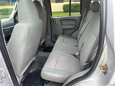 2005 Jeep Liberty Renegade   - Photo 8 - Indianapolis, IN 46234