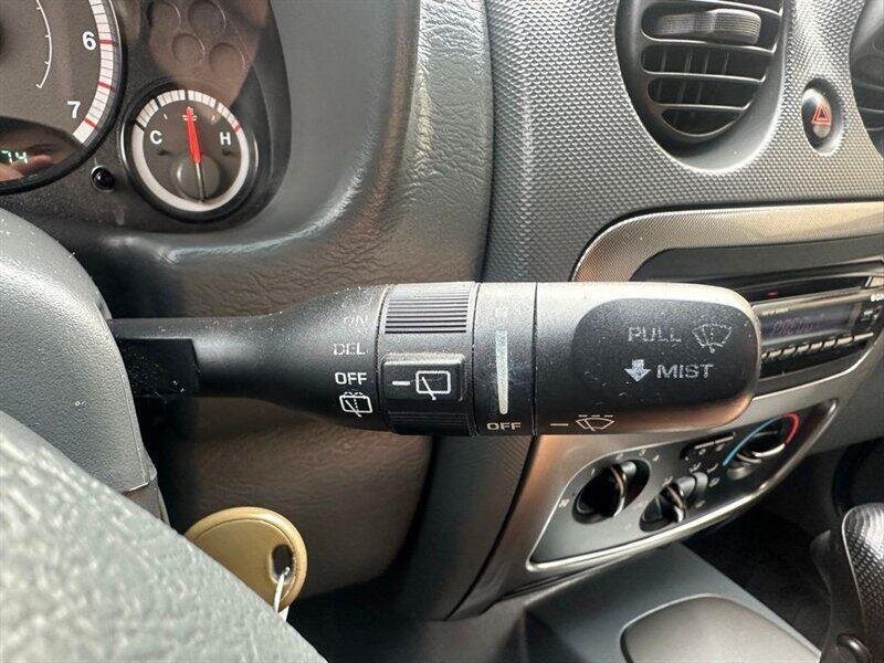 2005 Jeep Liberty Renegade - Photo 16 - Indianapolis, IN 46234