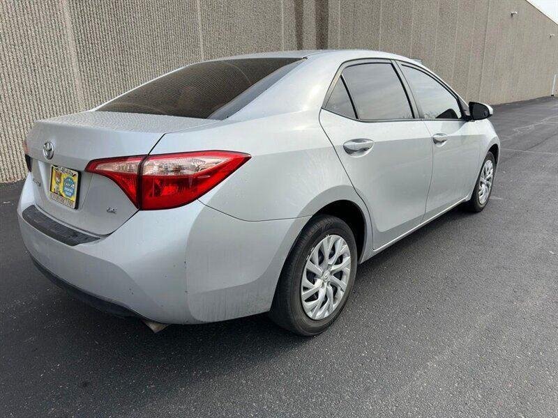 2017 Toyota Corolla LE - Photo 4 - Indianapolis, IN 46234