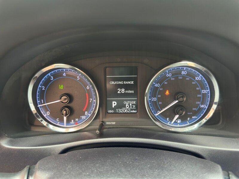 2017 Toyota Corolla LE - Photo 14 - Indianapolis, IN 46234
