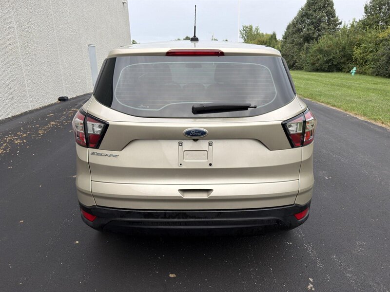 2017 Ford Escape S - Photo 5 - Indianapolis, IN 46234