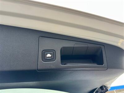 2017 Cadillac XT5   - Photo 37 - Indianapolis, IN 46234