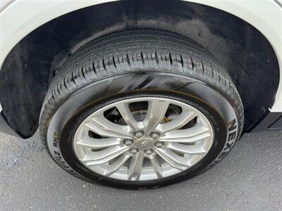 2017 Cadillac XT5   - Photo 42 - Indianapolis, IN 46234