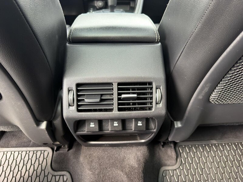 2020 Jaguar E-PACE P300 R-Dynamic S - Photo 33 - Indianapolis, IN 46234