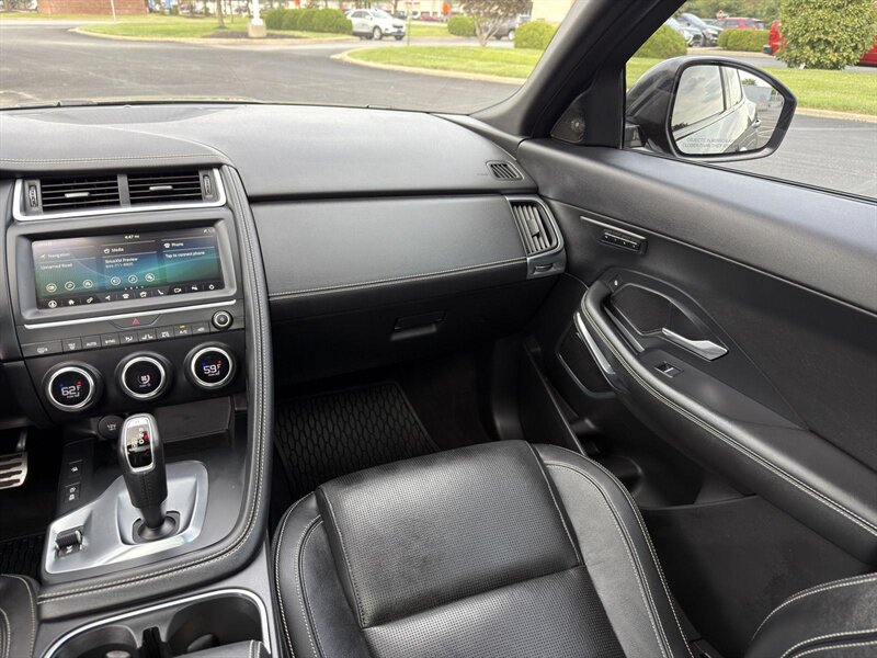 2020 Jaguar E-PACE P300 R-Dynamic S - Photo 9 - Indianapolis, IN 46234
