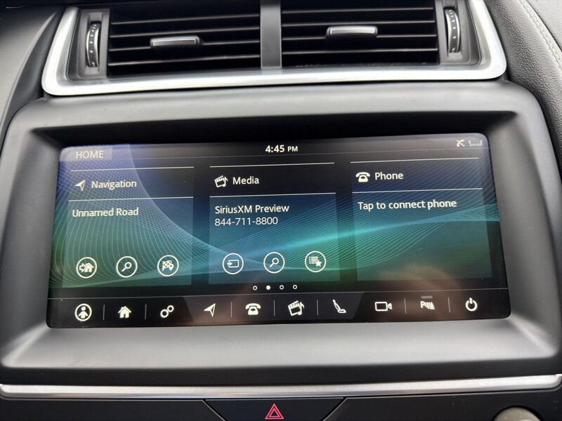 2020 Jaguar E-PACE P300 R-Dynamic S - Photo 21 - Indianapolis, IN 46234