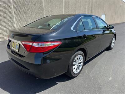 2015 Toyota Camry LE   - Photo 4 - Indianapolis, IN 46234