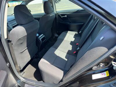 2015 Toyota Camry LE   - Photo 11 - Indianapolis, IN 46234