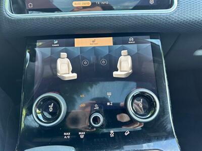 2022 Land Rover Range Rover Velar P250 R-Dynamic S   - Photo 38 - Indianapolis, IN 46234
