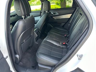2022 Land Rover Range Rover Velar P250 R-Dynamic S   - Photo 12 - Indianapolis, IN 46234
