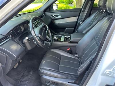 2022 Land Rover Range Rover Velar P250 R-Dynamic S   - Photo 10 - Indianapolis, IN 46234