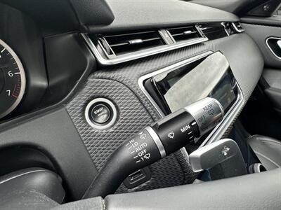 2022 Land Rover Range Rover Velar P250 R-Dynamic S   - Photo 16 - Indianapolis, IN 46234
