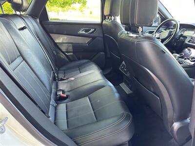 2022 Land Rover Range Rover Velar P250 R-Dynamic S   - Photo 15 - Indianapolis, IN 46234