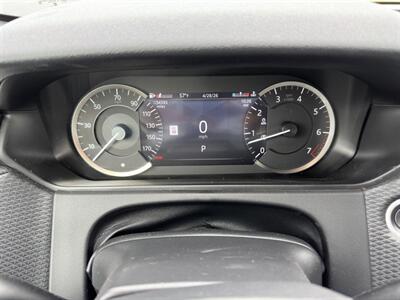 2022 Land Rover Range Rover Velar P250 R-Dynamic S   - Photo 15 - Indianapolis, IN 46234