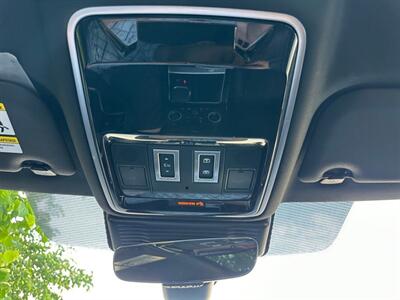 2022 Land Rover Range Rover Velar P250 R-Dynamic S   - Photo 40 - Indianapolis, IN 46234
