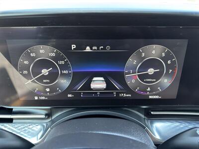 2022 Kia Carnival SX   - Photo 16 - Indianapolis, IN 46234