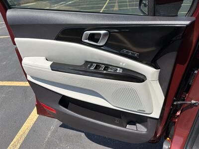 2022 Kia Carnival SX   - Photo 39 - Indianapolis, IN 46234